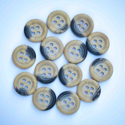 jacket button with wooden look
